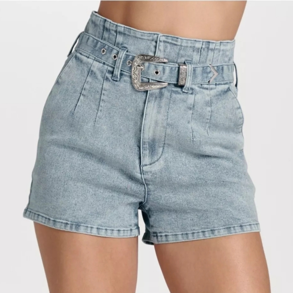 VENUS High Rise,High‎ Waist, Paperbag Style,Denim Belted Shorts Woman’s Size 12
